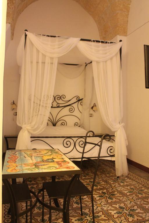 Lu Focalire Bed and Breakfast Montesano Salentino Δωμάτιο φωτογραφία