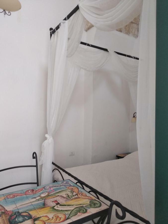 Lu Focalire Bed and Breakfast Montesano Salentino Εξωτερικό φωτογραφία